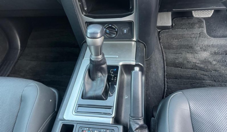 
								Toyota Landcruiser Prado TXL full									