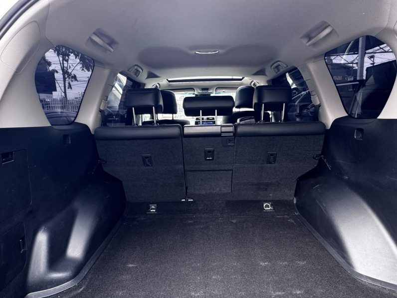 
								Toyota Landcruiser Prado TXL full									