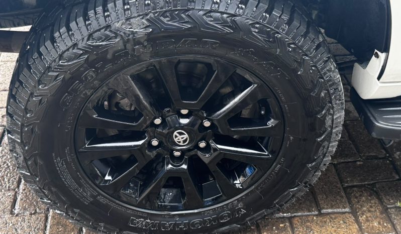 
								Toyota Landcruiser Prado TXL full									