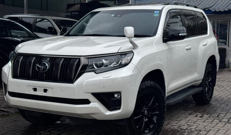 
								Toyota Landcruiser Prado TXL full									