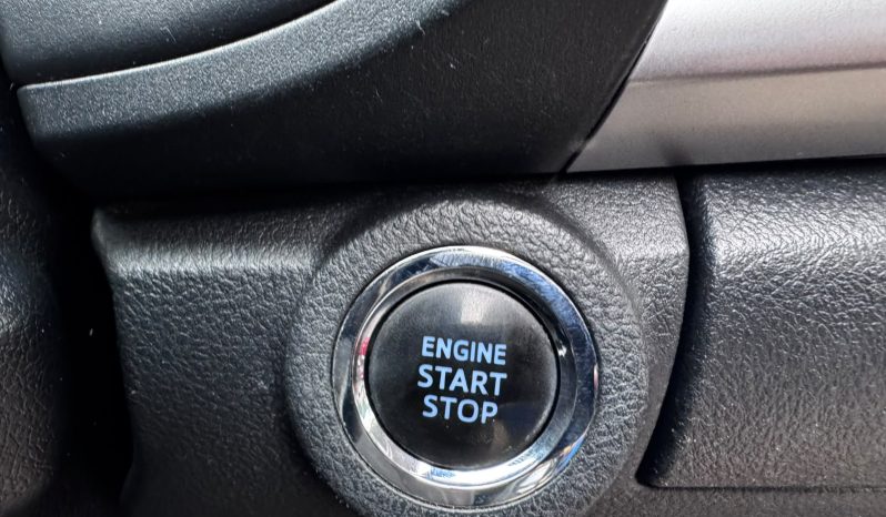 
								Toyota Hilux full									