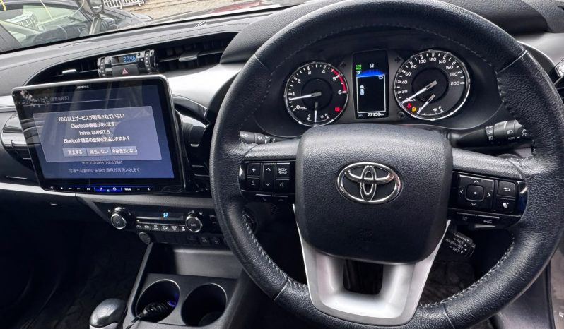 
								Toyota Hilux full									
