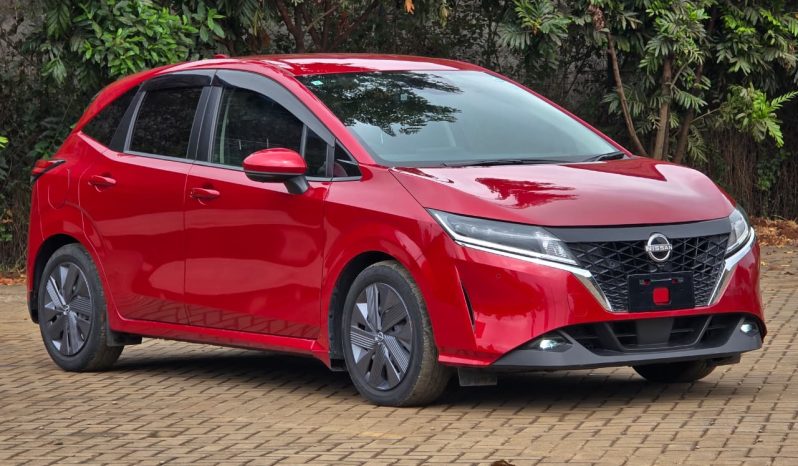 
								Nissan Note E-power full									
