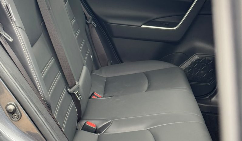 
								Toyota Rav4 full									