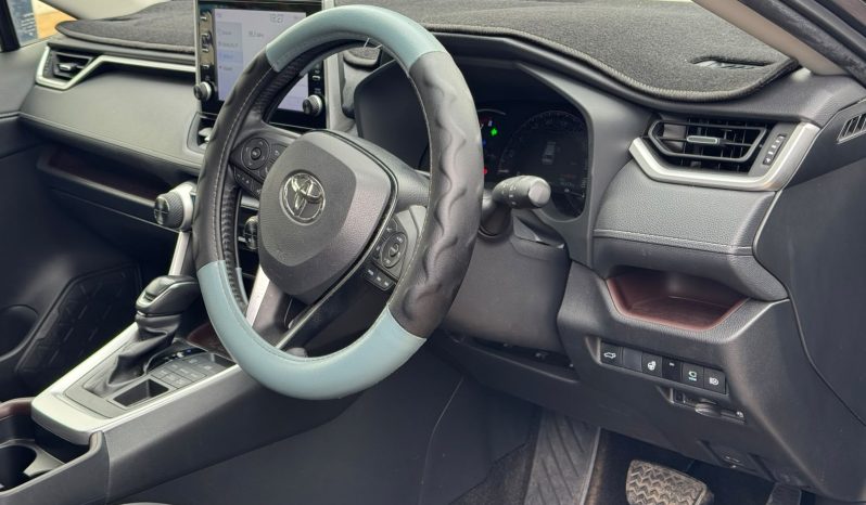 
								Toyota Rav4 full									