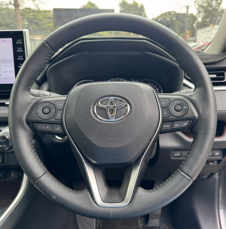 
								Toyota Rav4 full									