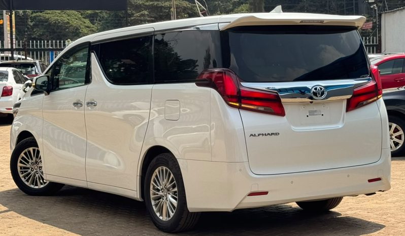 
								Toyota Alphard full									