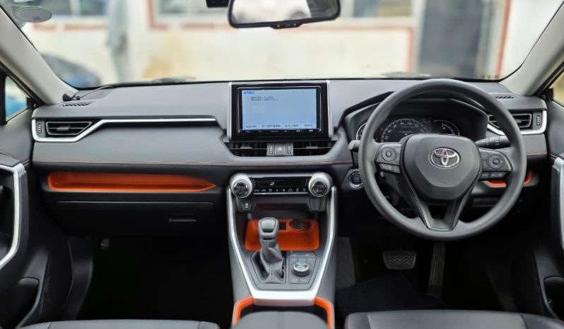 
								Toyota Rav4 full									
