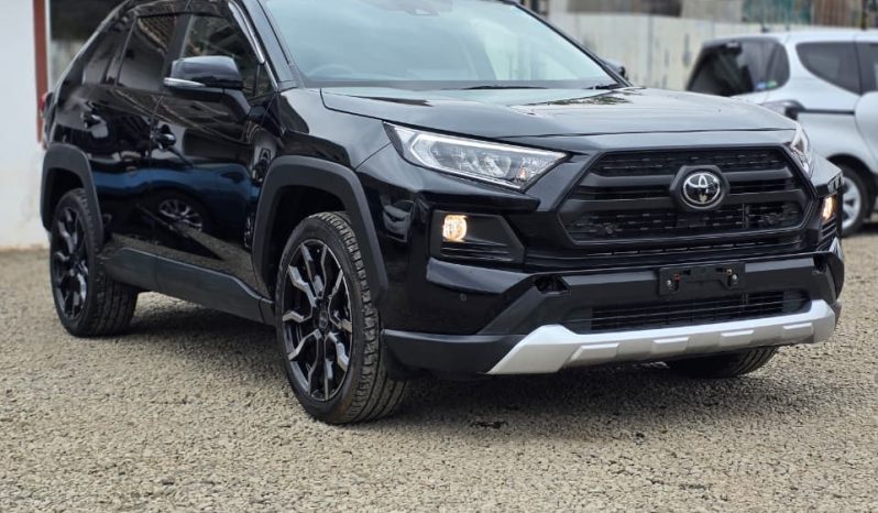 
								Toyota Rav4 full									