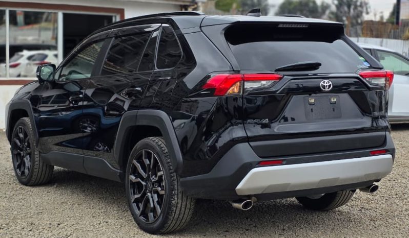 
								Toyota Rav4 full									