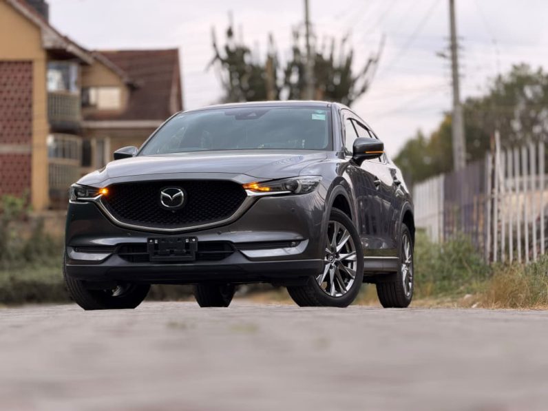 
								Mazda CX5 full									