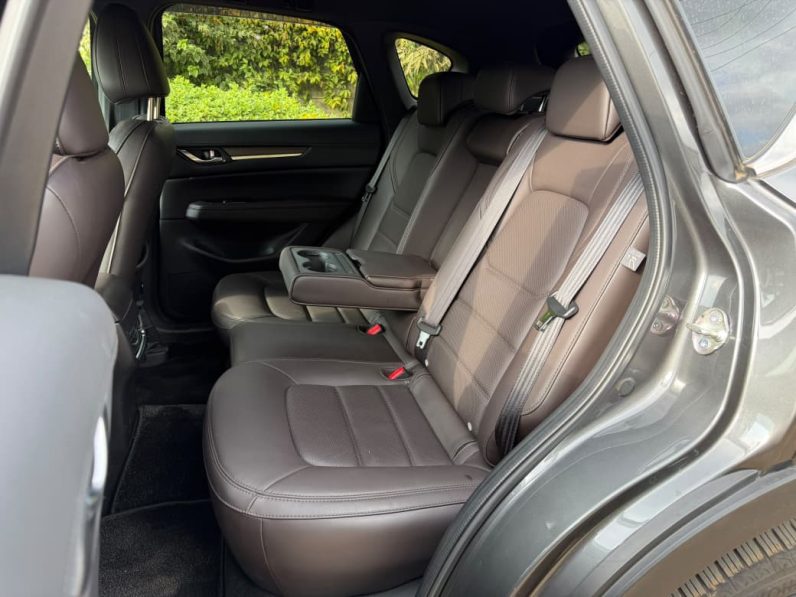 
								Mazda CX5 full									