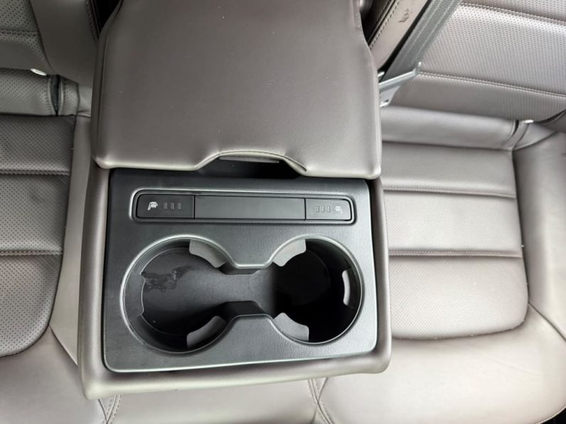 
								Mazda CX5 full									
