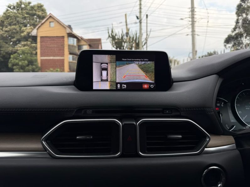 
								Mazda CX5 full									