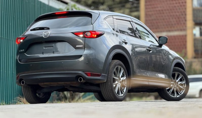 
								Mazda CX5 full									