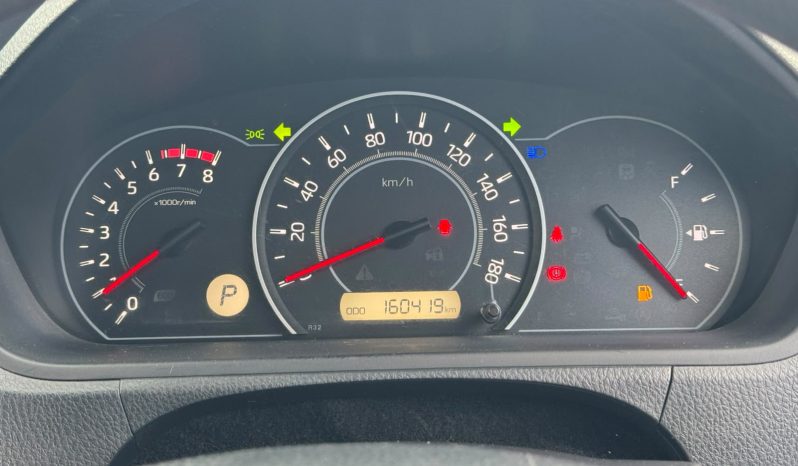 
								Toyota Voxy full									