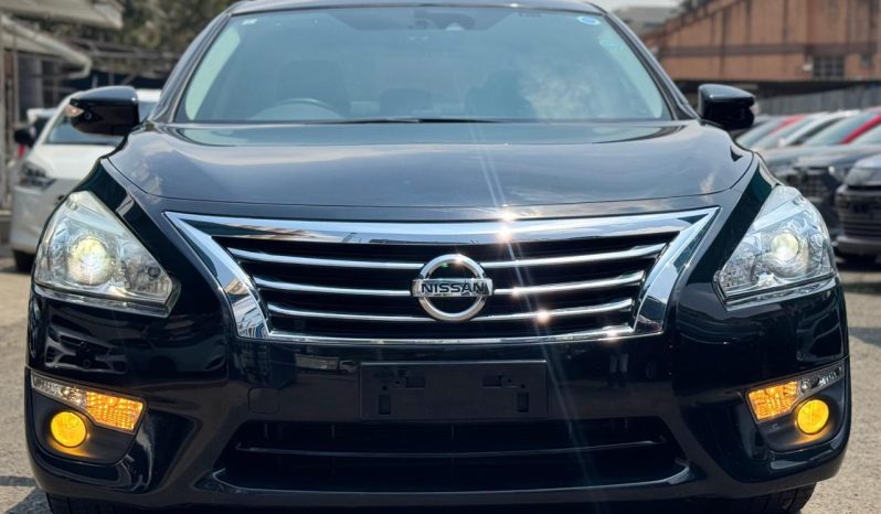 
								Nissan Teana full									