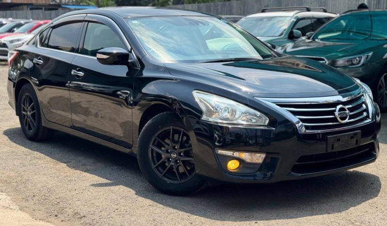 
								Nissan Teana full									
