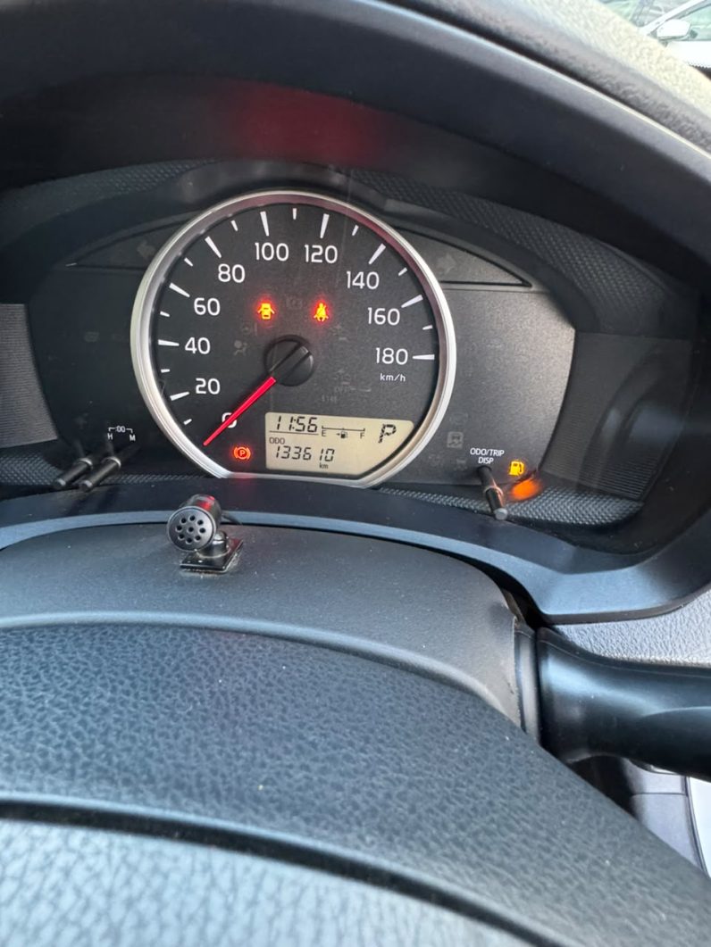 
								Toyota Axio full									