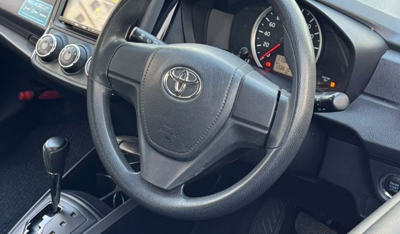 
								Toyota Axio full									