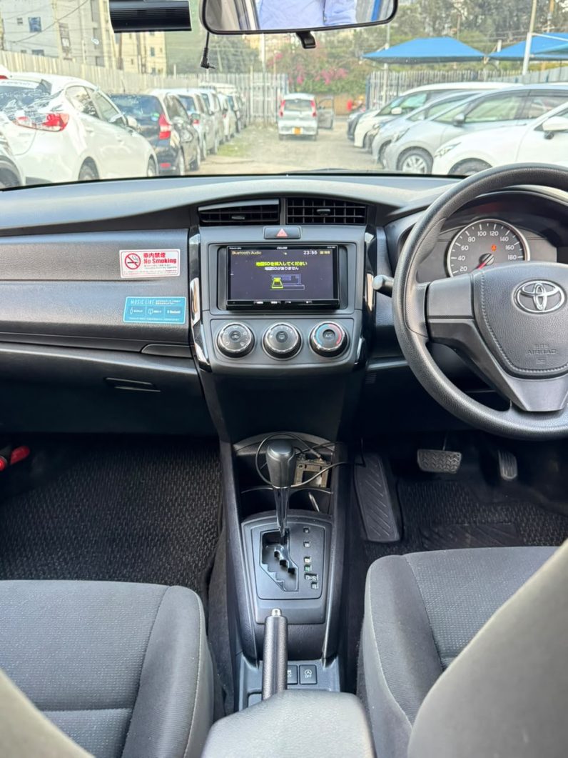 
								Toyota Axio full									