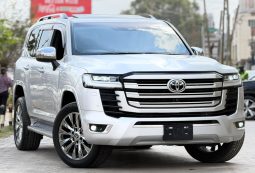 Toyota Land cruiser 300 series