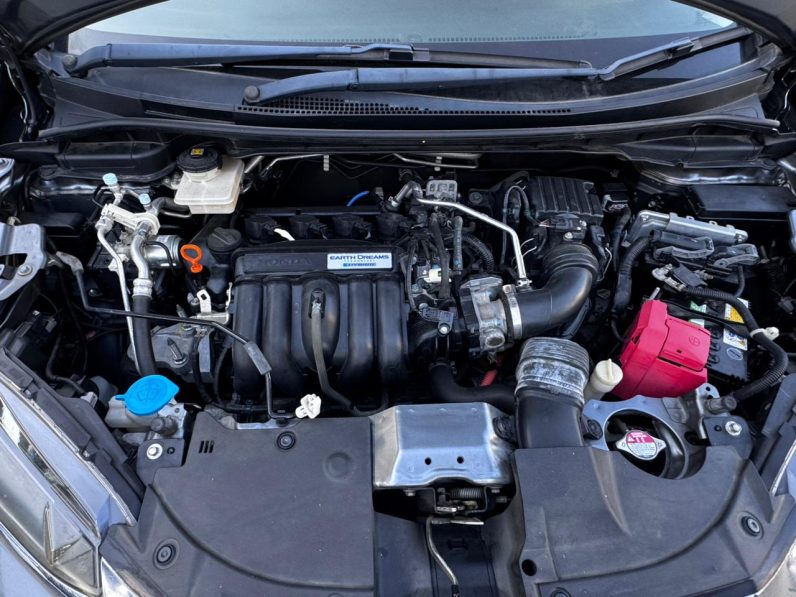 
								Honda Fit Shuttle full									
