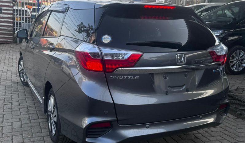 
								Honda Fit Shuttle full									