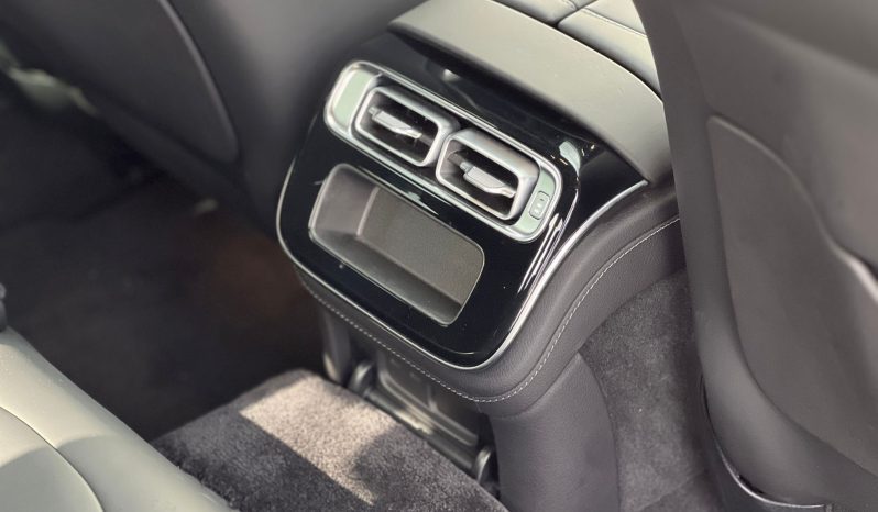 
								Mercedes Benz S500 full									