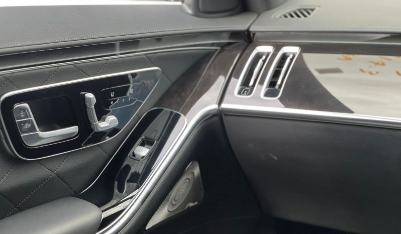 
								Mercedes Benz S500 full									