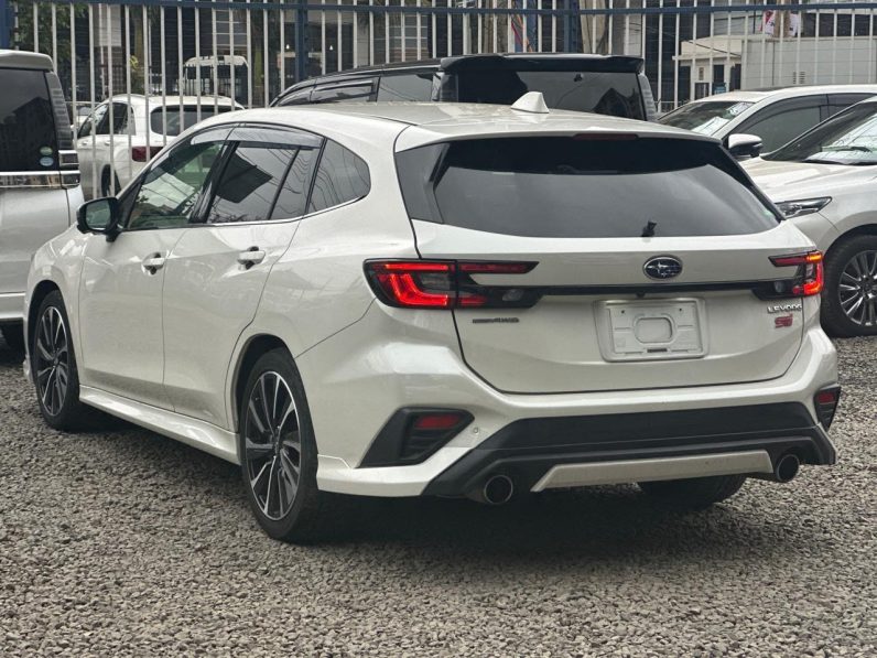 
								Subaru Levorg STI full									