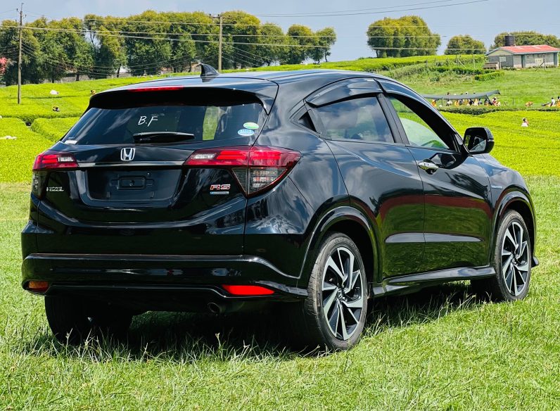 
								Honda Vezel RS full									