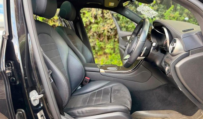 
								Mercedes Benz GLC220d full									