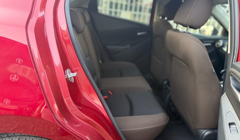 
								Mazda 2 full									
