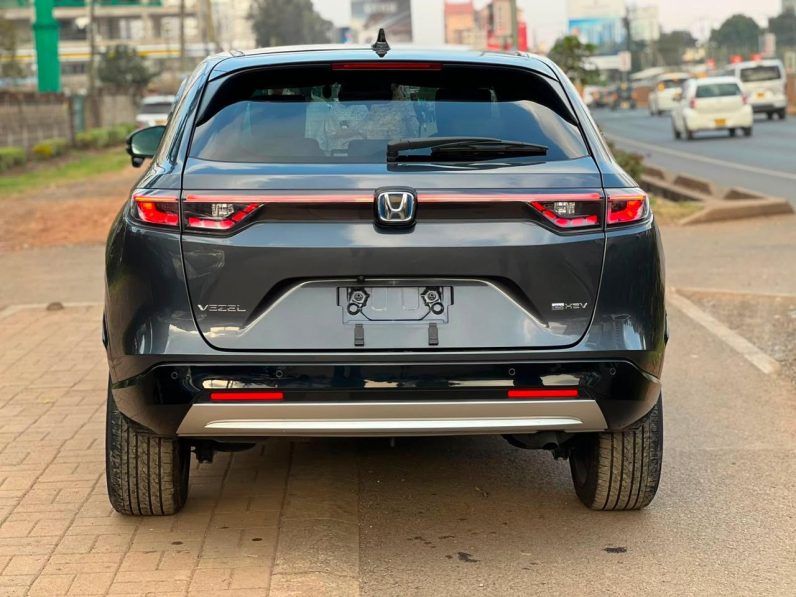 
								Honda Vezel full									