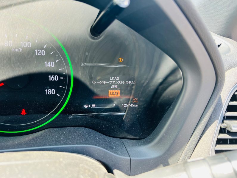 
								Honda Vezel RS full									