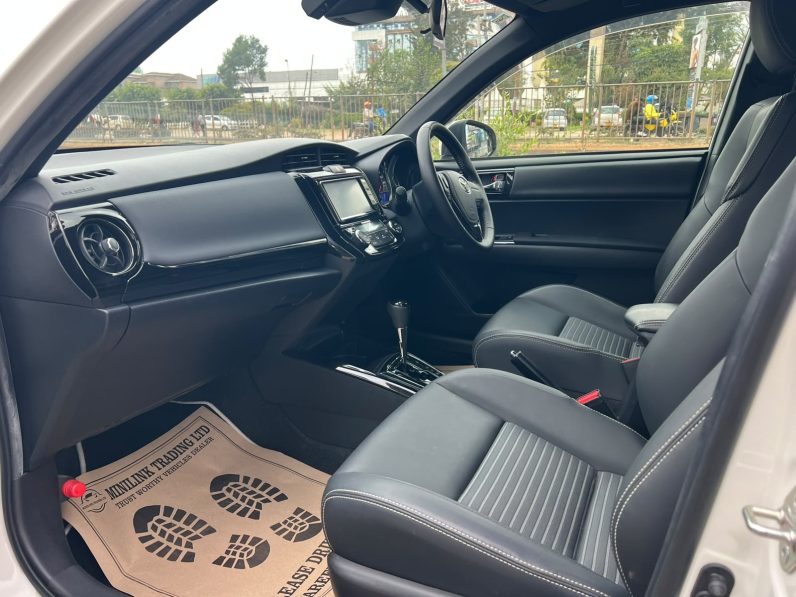 
								Toyota Fielder WXB full									