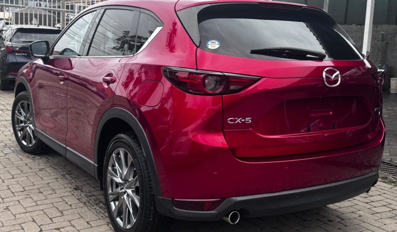 
								Mazda CX-5 full									