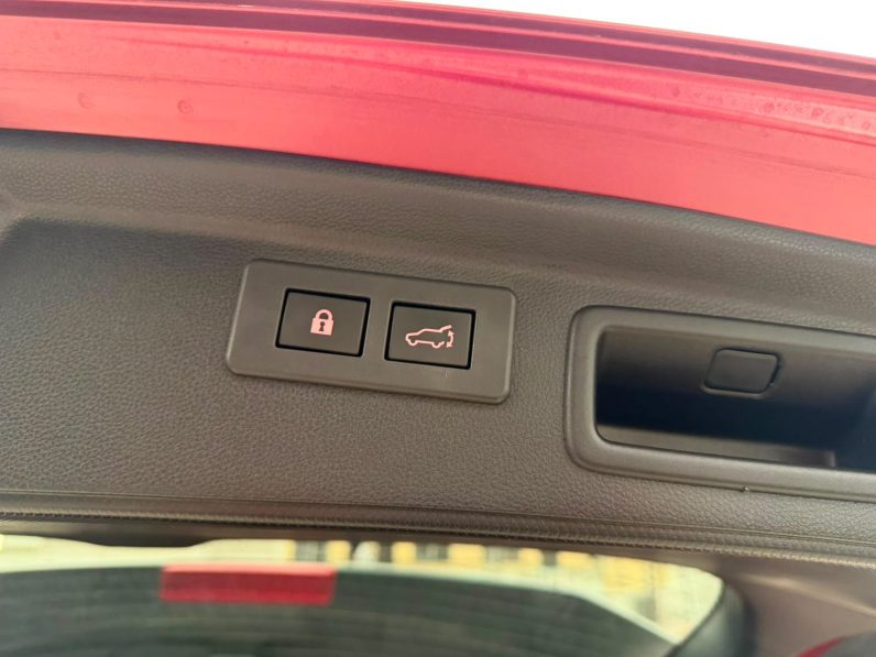 
								Subaru Forester E-Boxer full									