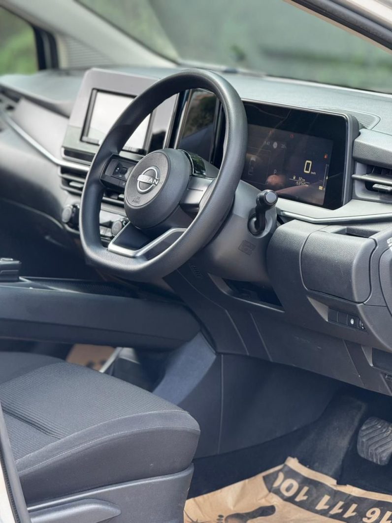 
								Nissan Note E-power(E13) full									