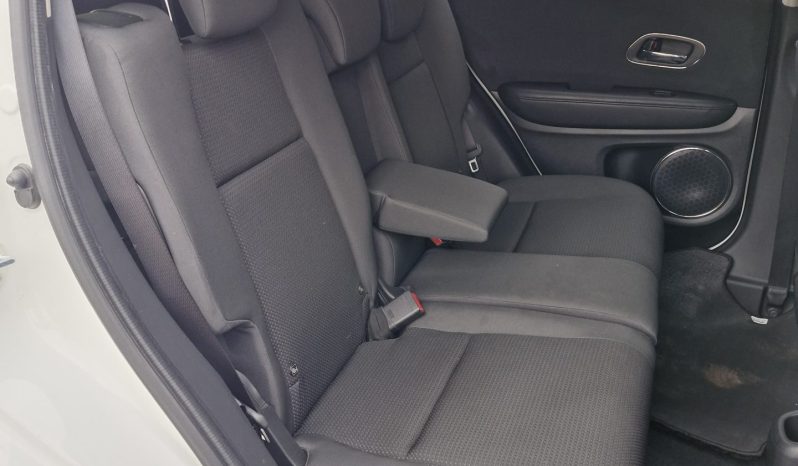
								Mitsubishi Outlander full									