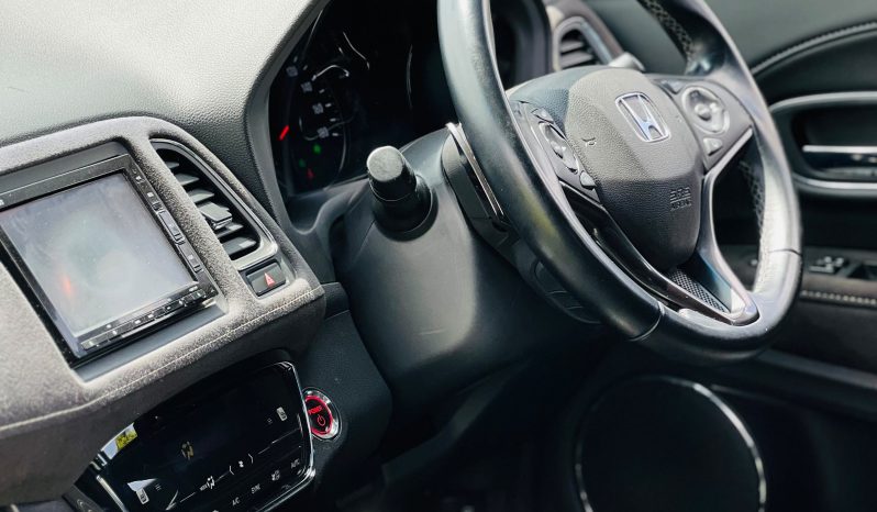 
								Honda Vezel RS full									