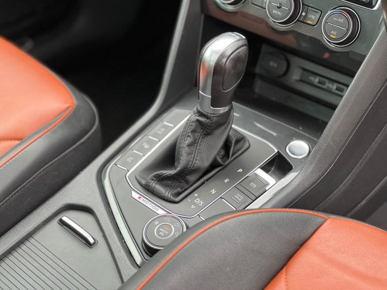 
								Volkswagen Tiguan TDI full									