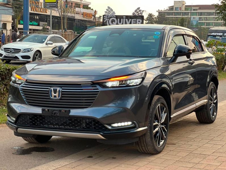 
								Honda Vezel full									