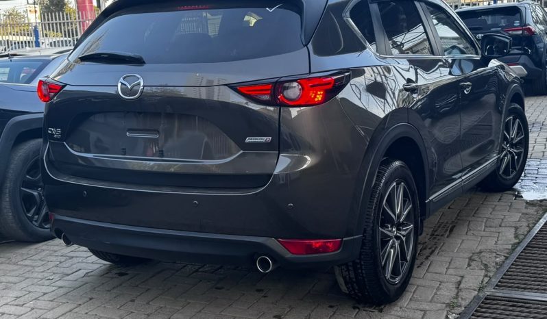 
								Mazda CX-5 full									