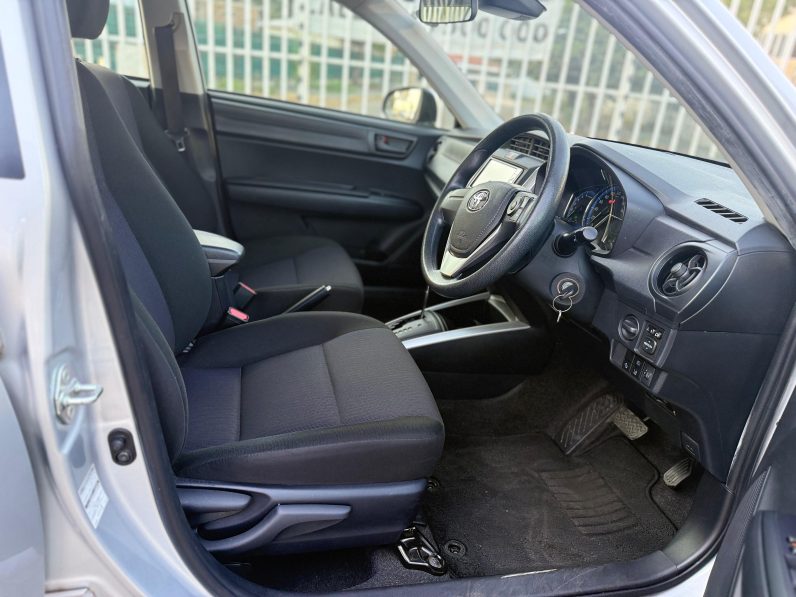 
								Toyota Fielder full									