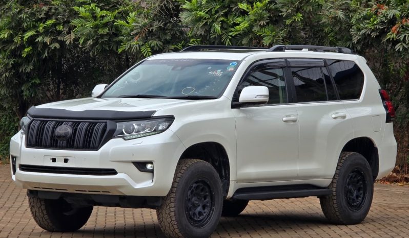 
								Toyota Land Cruiser Prado J150 full									