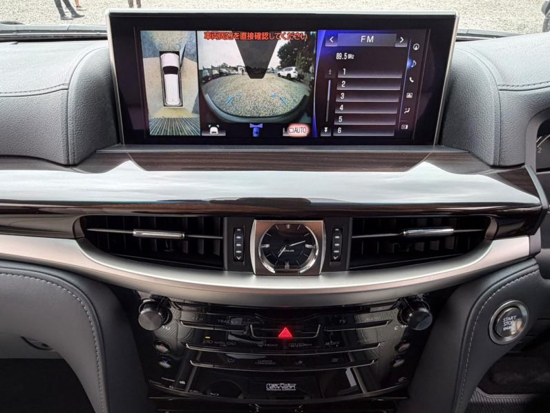 
								Lexus LX-570 full									