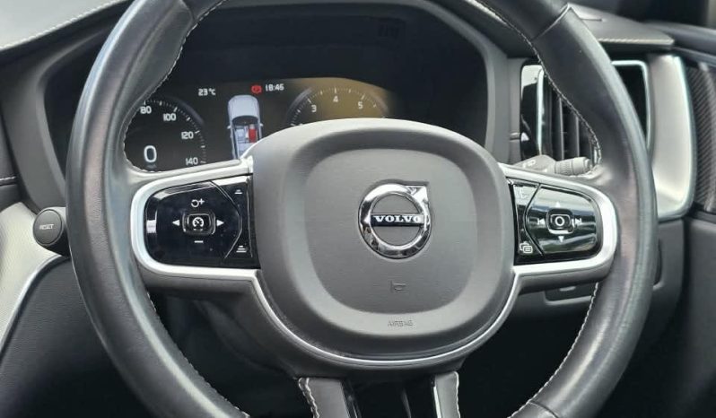 
								Volvo XC60 B6 full									
