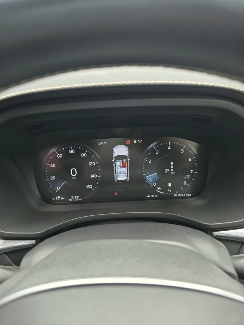 
								Volvo XC60 B6 full									
